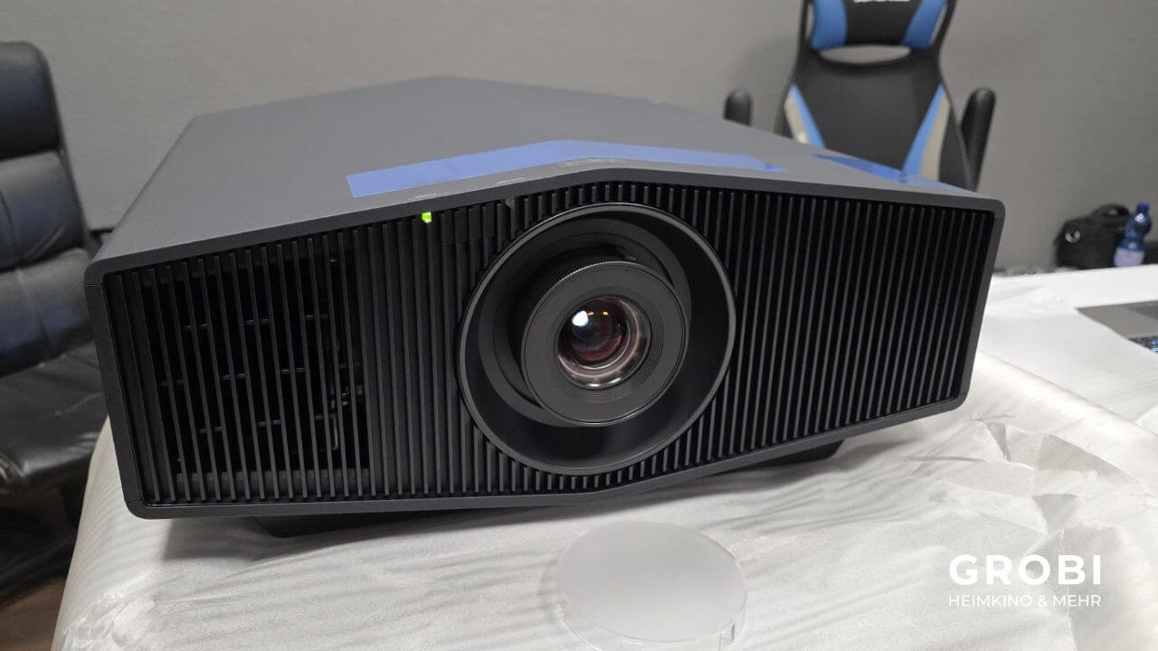 Sony BRAVIA Projektor 7 – Erste Geräte mit PROFI-Kalibrierung